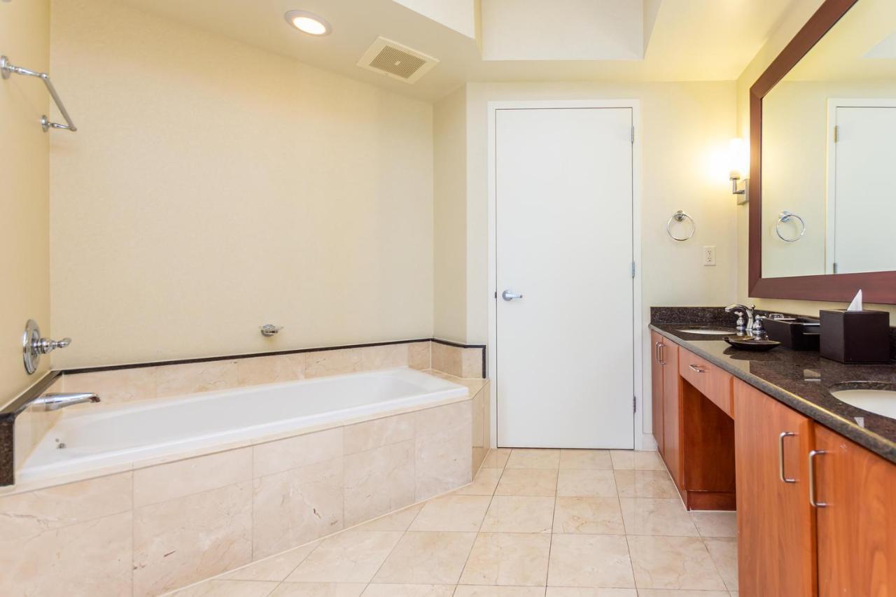 Hotel International Beach Tump Resort Ocean View 1100 Sf 1 Bed 1Bth Privately Owned Sunny Isles Miami Beach Zewnętrze zdjęcie